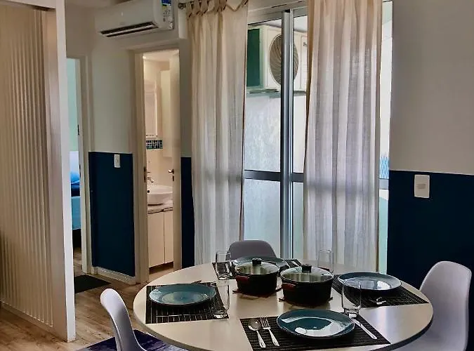 Apartamento amplo, próximo de tudo!