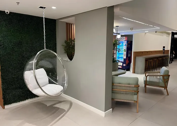 Studio Helbor Stay Batel - Sofisticação, Conforto, Localização e Vista Privilegiada